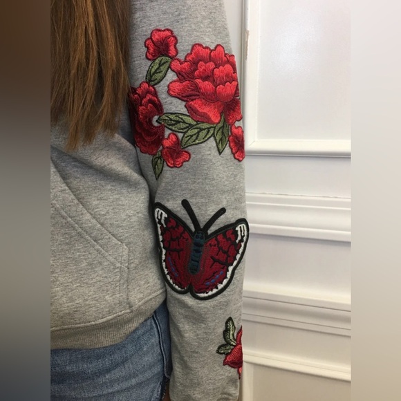 Central Park West rose hoodie. - Picture 4 of 4